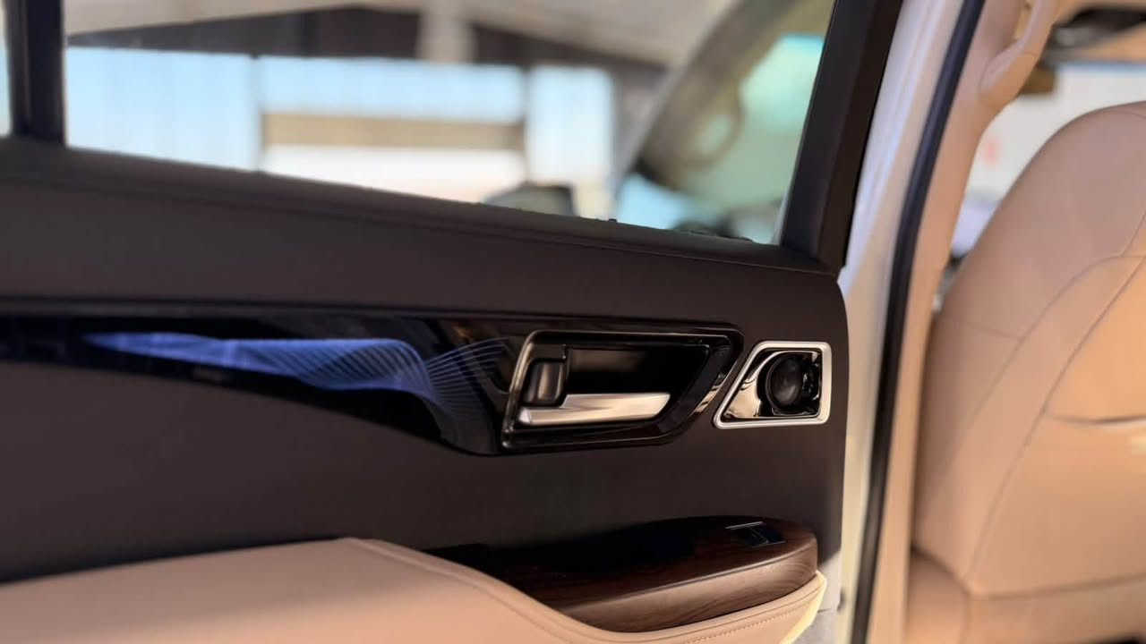 Land cruiser 2025 VX limeted S 🎌sas 
لاندكروز 2025 vx لمتد s 🎌 ساس 
ضمان وكاله ساس ✅
4 كامرات 
لد امامي 
رادار 
مقاعد اماميه خلفية تدفئة + تبريد 
7 راكب كهرباء 
عداد المسافة 19000 k/m 

📍بغداد شركة ابو ظبي چكوك قرب بوابة الكاظمية 

***********

*********** 📞
