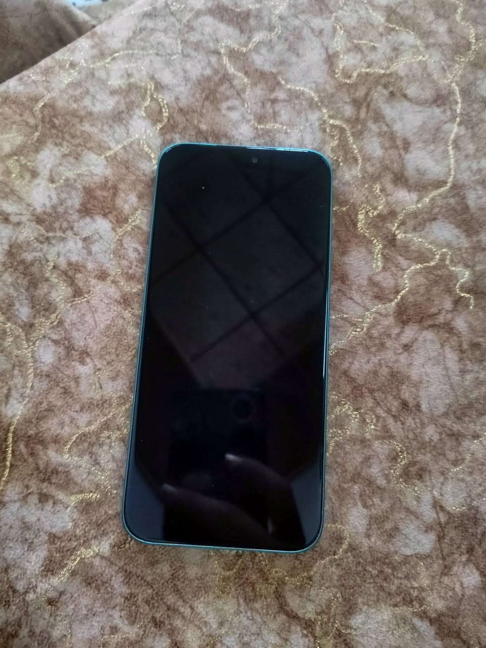 هونر  X8C
280 قفل اقل شهرين مستخدم

شاشة OLED 6.7" 120Hz

Snapdragon 685

رام 8GB، تخزين حتى 512GB

كاميرا 108MP مع OIS + سيلفي 50MP

بطارية 5000mAh وشحن 35W
تواصل ***********
