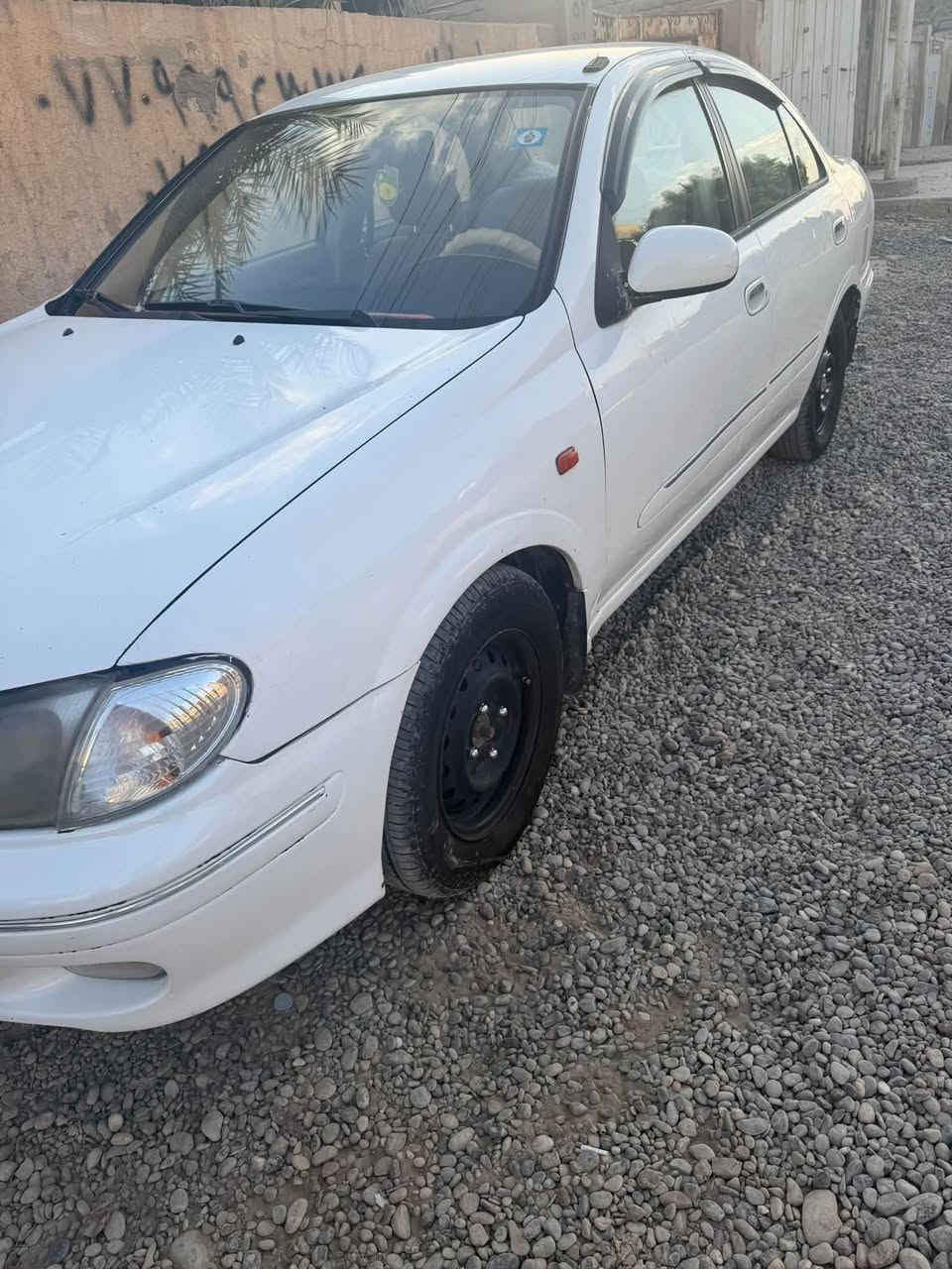 سني مديل 2003 سياره فول اتو  سياره حزام بدون ضربه شرط كير مكينه ابلادي رقم بغداد ابسمي دولي السعر 70 وبيهه مجال (‭***********‬ ) مكان سياره سامراء
