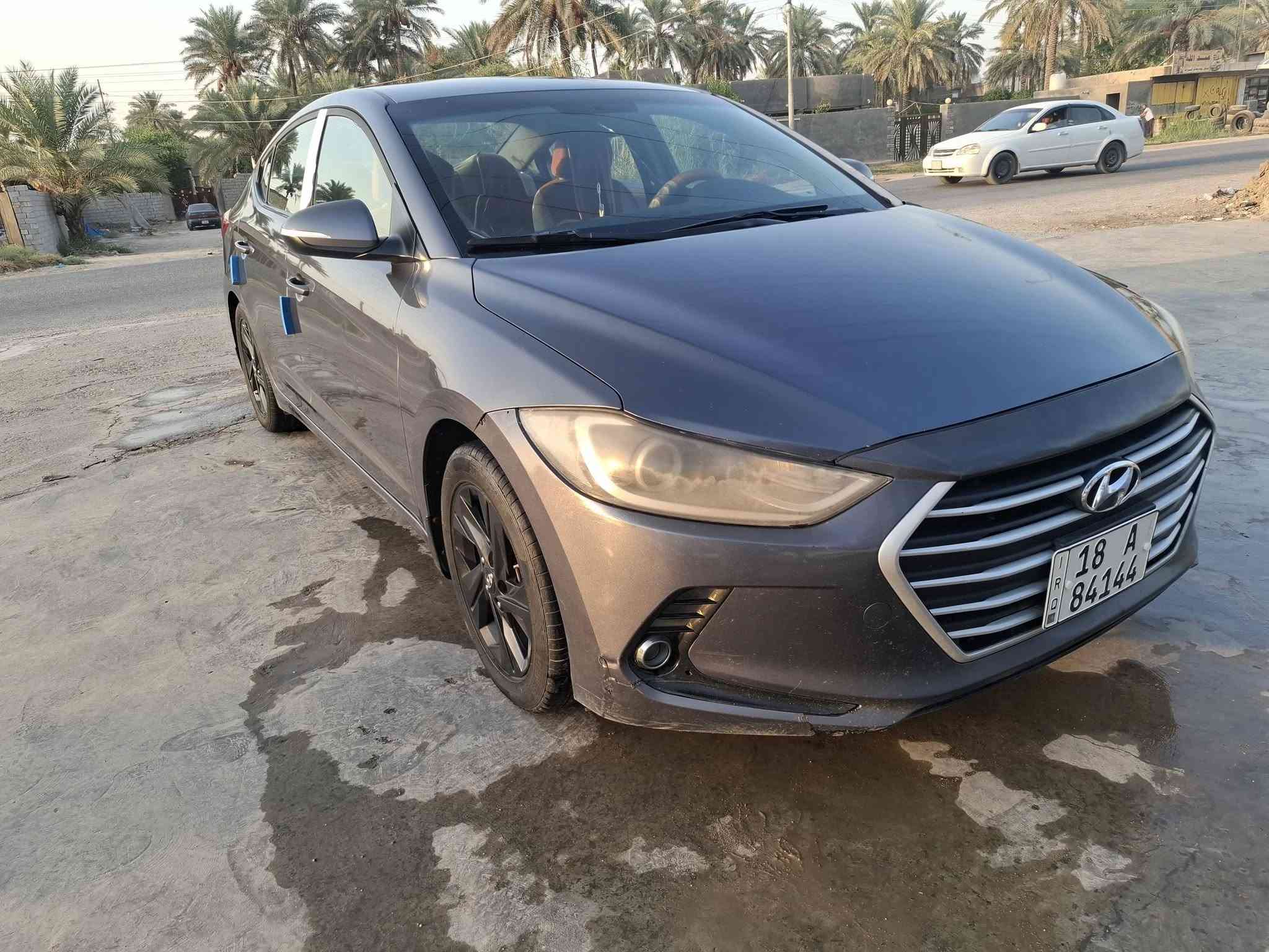 السلام عليكم النترا ٢٠١٨ رقم بابل بأسمي تحويل مباشر خليجي ١٦٠٠  محرك وكير وتبريد دواخل جديدة بيها ٣ قطع رش فقط اثر جرد السيارة جدا نظيفة السعر ١٢٠ بيها مجال الشراي يتصل *********** *********** مكاني بابل محاويل
