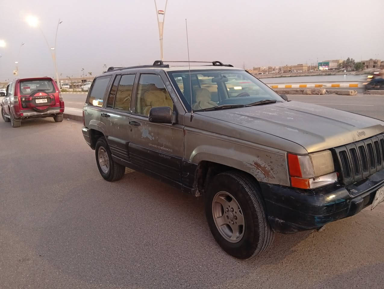 السلام عليكم ورحمه الله وبركاته جيب شيروكي موديل 97محرك 3000تخك تاير حدادية تبريد فقط كمبريسر بية ظعف دواخل نظيفة رقم صلاح الدين سنوية نهاية 28الشرعي بلناصرية وعندي وكالة بيها السعر 44وبيها مجال واني خادم للطيبين مكانها ناصرية ***********
