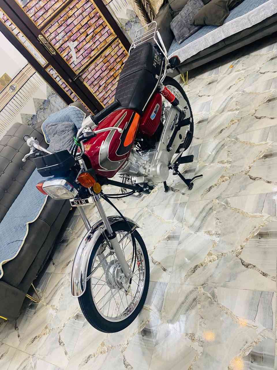 دراجه للبيع موديل 26بعده جيس مال جنايه مكفوله كفاله عامه شرايه ابخدمته للاتصال ***********
