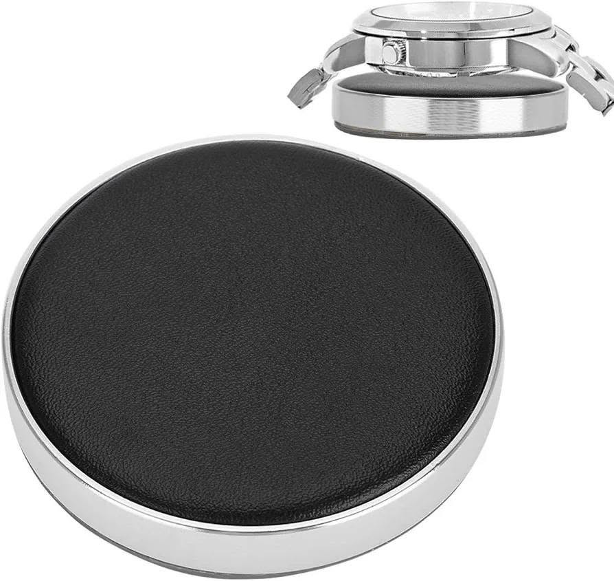 ⌚✨ وسادة تثبيت وحماية الساعة أثناء الصيانة ✨⌚
للمحترفين وهواة تصليح الساعات 🔧
نوفر لكم Watch Casing Cushion / Pad بجودة عالية لتثبيت الساعة بأمان أثناء فتح الغطاء، تغيير البطارية أو أعمال الصيانة الدقيقة.
✅ تحمي هيكل وزجاج الساعة من الخدوش
✅ سطح ناعم وآمن أثناء العمل
✅ تثبيت قوي للساعة أثناء الصيانة
✅ مناسبة لمختلف أحجام الساعات
✅ خيار أساسي لكل فني ساعات محترف
📌 الموديلات المتوفرة: No.11014 – No.11012
متوفر لدى سيروان سيكو
🔹 تجهيز أدوات وقطع صيانة الساعات الأصلية
🚚 توصيل لجميع المحافظات
***********  واتساب للتواصل 👍
#سيروان_سيكو
#تصليح_الساعات
#WatchTools
#WatchRepair
#Watchmaker
#ساعة #ادوات_ساعات
