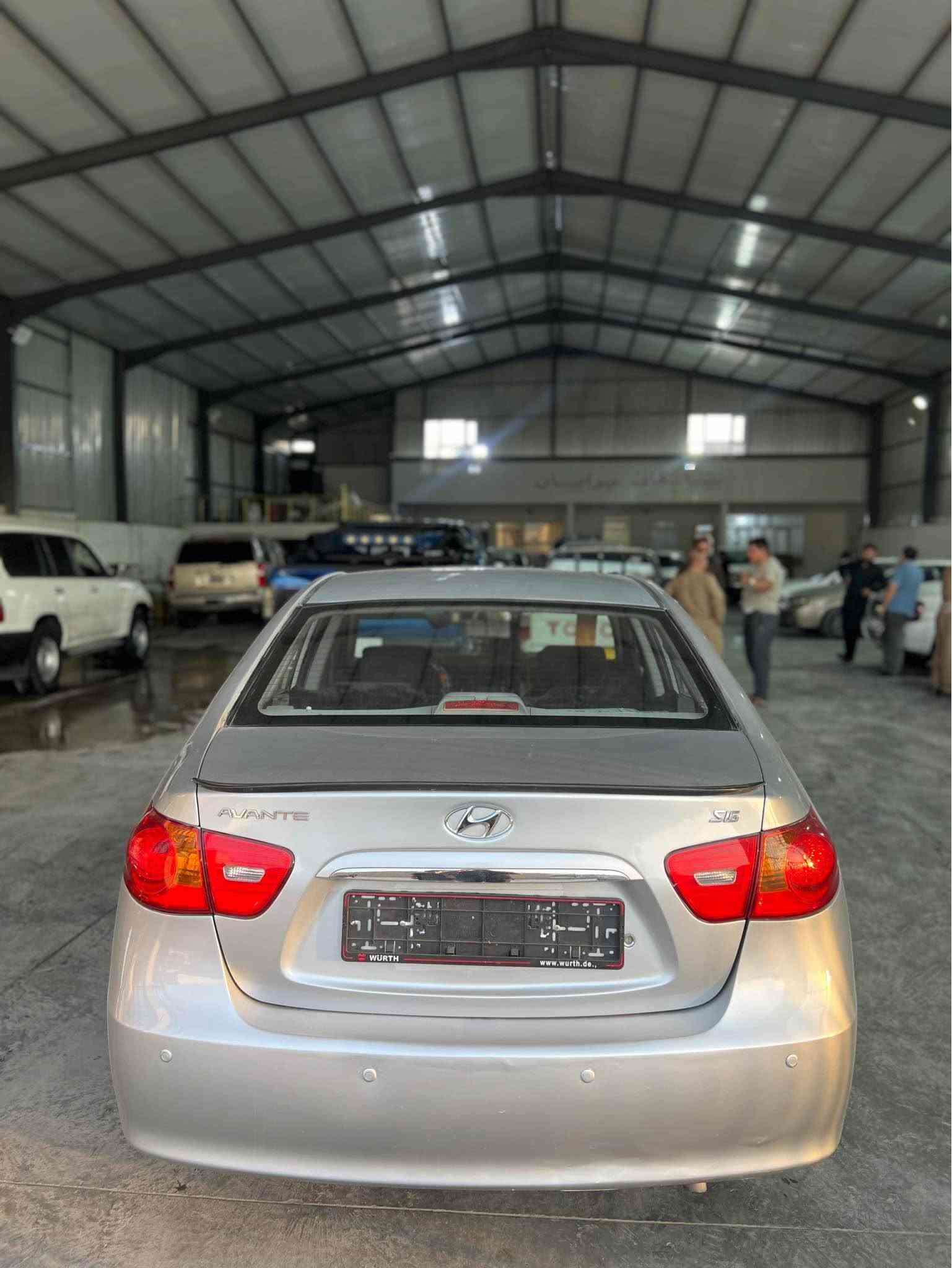 ئاڤانتی مۆدێل ٢٠٠٩ کۆدی بۆ کراوە فول مواسەفاتی بێ سڵایت تەبرید گێڕ مەکینە تەقەو ڕەقە لێدران هەموو گیانی بەشەرت 
١-تەبرید لەمس
٢-بلوتوز بیلادی
٣-کوشن هیتەر
٤-ئاوێنەکانی دەخەوێت
٥-سوکان ڤۆڵیۆم
٦-سێ گێچە
حیزام بۆیاغە بێ لێدران ویل  گەورەیە سەقف شوشە کەڤەر گۆڕان بەشەرت سەقف بۆیاغ بەشەرت سەرە دەبڵ بەشەرت زۆر زۆر جوانە چوار تایەو ویلی لۆکی لەژێرە شوێن کۆیە سحر ٤٧گەڵا
ژ.م*********** Singapore
