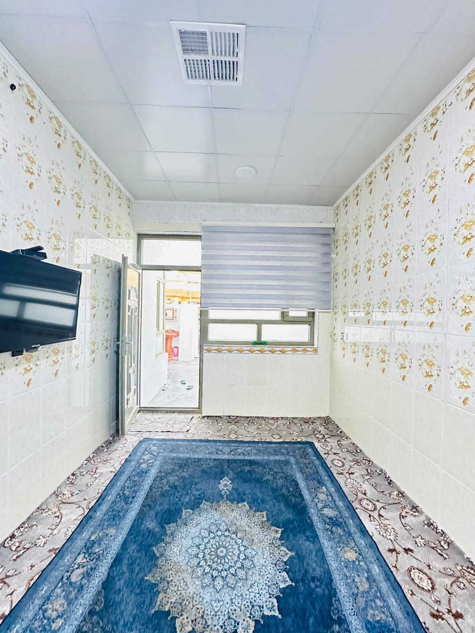 منزل للبيع • ١٥٠م • غرفتين