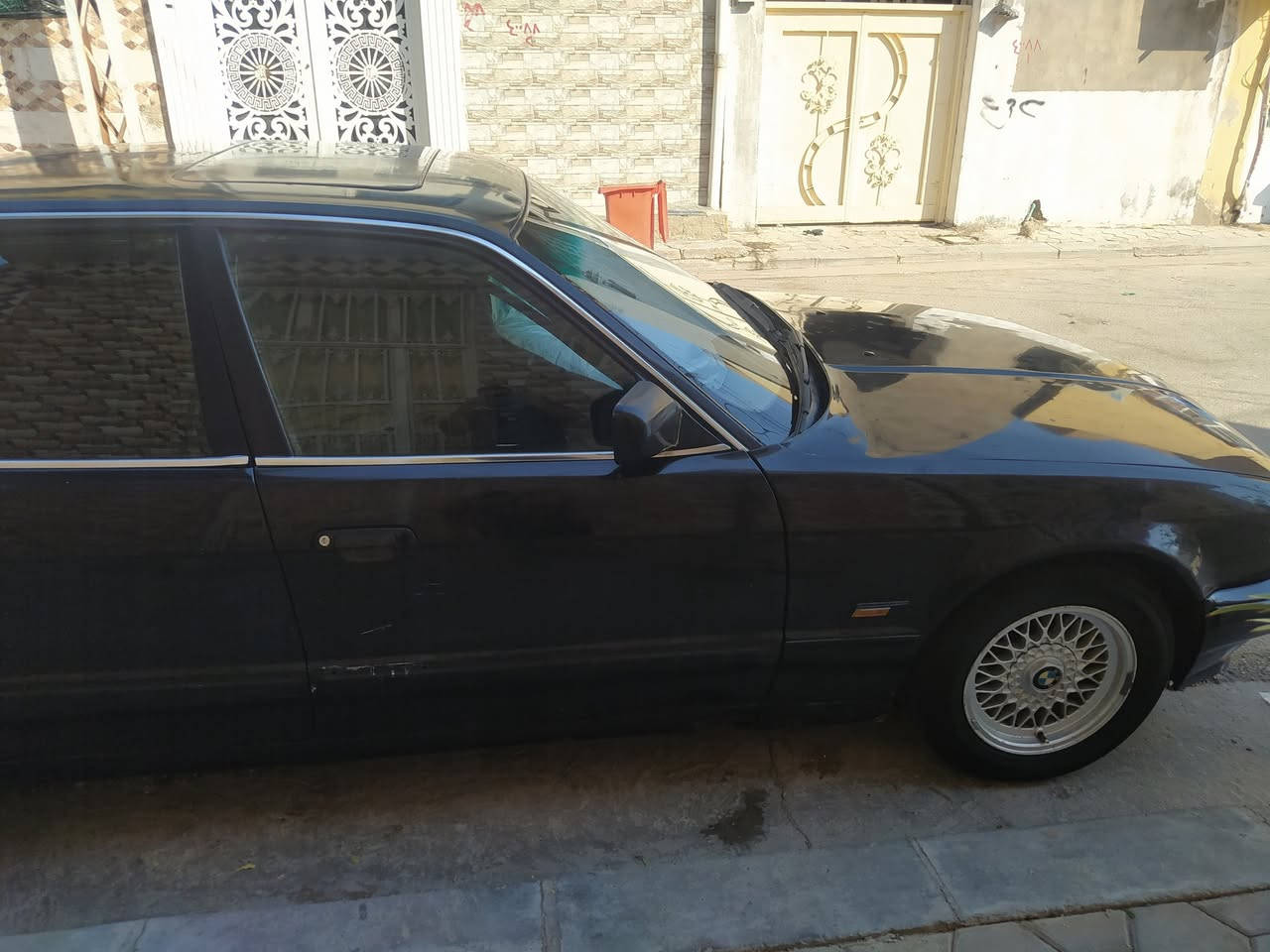 #مراوس_بكوري أو #بيع قيم بما يرضي الله واخذها
BMW525.1990
🪻كير مكينة راس الثور فيشه وبطل
🪻حدادية مشروطة من البجم للجعب كلها
🌻تبريد امام خلفي وشرط ع الفحص
🌻كهربائيات كلها تمام مكينة وغرفة 
🪻🌼خمسه ويل خلية + تخم تاير
🪻🌼الايتات محورهن وانارة مرتبه 
🍂بلاجكتور زنون جديد لايت وقاعدة 
🍂راديترات تمام وانسه الحماوة ع الشرط
🪻🍁هزة جديدة رقم مميز انكلبزي #بأسمي 
🪻🍁بردات تفصال سيم ثقيل خمس قطع متحرك 
🌹 ريمونت كنترول قطعتين 
🌹 باتري حجم كبير ابو الضمان
🌹 فتحة سقف
🪻☘️عبوة جاهزة حتى الطوافة 
🪻☘️مسجل متكامل مع سستم سماعات ياباني
💪 كيرها ادامة تبديل زيت انكليزي
💪 وحدة احتراق ادامة كامل قبل ايام
ــــــــــــــــــــــــــــــــــــــــــــــــــــــــــ&ـ&ــــــــــــــــ
 
#موجودة بالنجف***********
