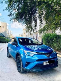 🚗 للبيع — Toyota RAV4 LE 2018 راف. ٤ le سيارة نظيفة . 🔹 الموديل: 2018 ...