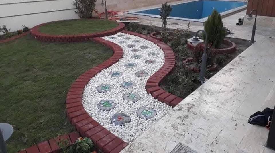 أهل كربلاء
حديقتك تعبانة وتريد ترتبها؟
نصمملك حديقة - ثيل أخضر - أشجار - نافورة - إنا
