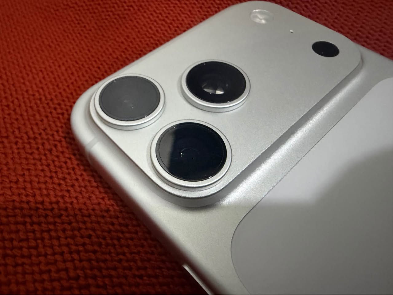 This phone for only the part
مكاني بغداد البياع 
عندي فقط واتساب 
والسعر نهائي قفل لا حد يتصل علي بخصوص السعر 
الجهاز ابيعه قطع غيار لا مصلح لا مفتوح سعره 990 قفل
واتساب فقط *********** بغداد, العراق
