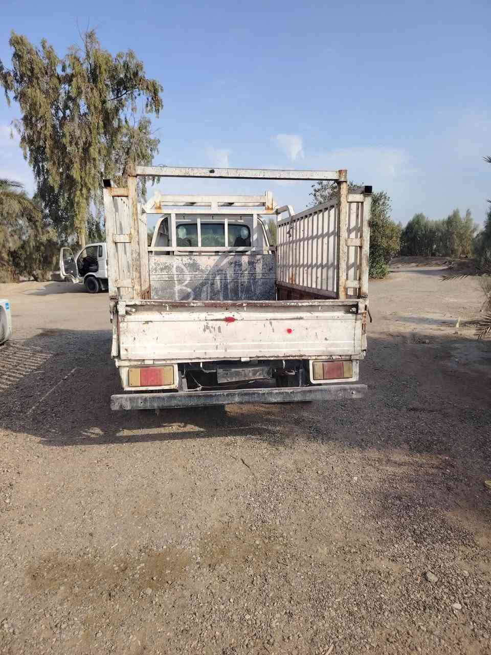 السلام عليكم كيا موديل 95رقم بغداد سنويه 27مكان بابل شوملي مكفوله من كير واكس ومحرك وشاصي سعرها 40وبيها مجال ***********
