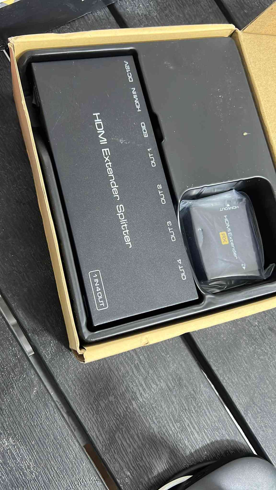 السلام عليكم
شاشه حجم 27 mai جديد لوك

هارد SSD 2TB

مايك كيمنك ادبترات موسات كيبورد كيمنك سماعه بلوتوث محيطيه شباب كله جديد وسعر مناسب تواصل خاص او واتساب *********** ودلل
