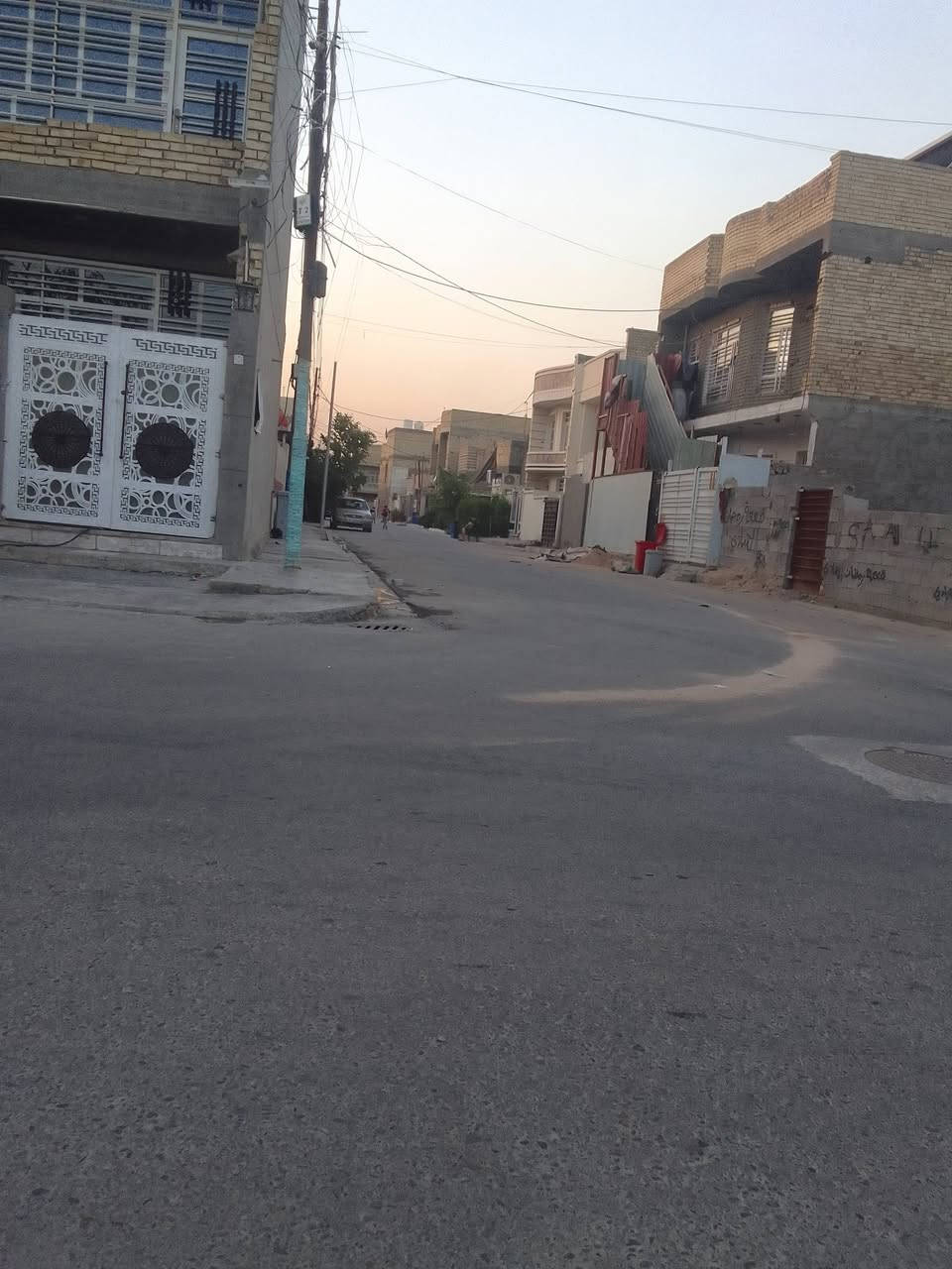 100متر مربع زراعي الأربع شوارع ***********
