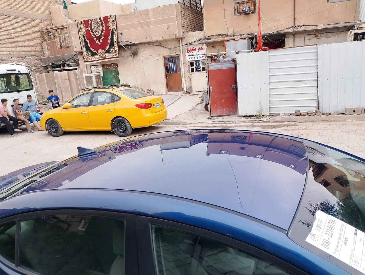 ---

*🚗 للبيـــــع Hyundai Elantra موديل 2018 🚗*

*المواصفــــات:*
*الموديل*: 2018
*المحرك*: 2000cc
*الممشى*: 138 الف كم
*الصبغ*: قطعتين فقط - جاملغ خلفي + قبغ جنطة مبدل
*باقي السيارة*: كله سليم صبغ وكالة مكفول 100%
*الحالة*: سيارة بيتيه نظيفة، ميكانيك وكير وتبريد شرط
سياره....نص فول 
*السعــــر*: مناسب للجادين 
*المكــــان*: بغداد
*للاستفســــار*: ***********

السيارة جاهزة للفحص بأي وقت  
لا اريد مراوس

--- مكان بغداد.....  جماعه رعايه الكسور لتعلق لاتراسل 
بس الجادين يتنصل يدلل
