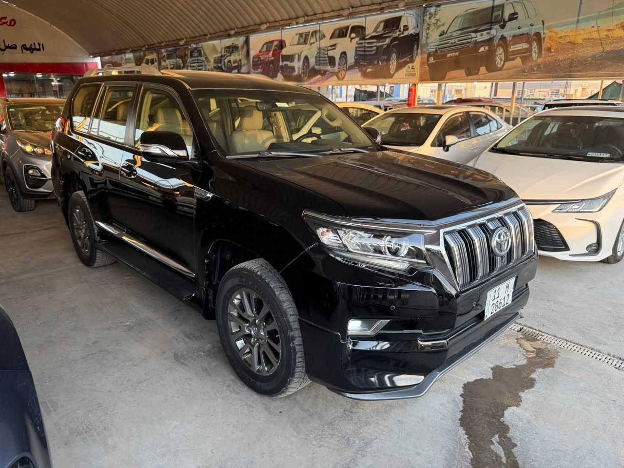 معرض الوطن لتجاره السيارات والمكائن الزراعية
تيوتا برادو 

2019

مغلفة ppf بل كامل

Vx

المواصفات 

* جلد
* مقاعد أمامية كهربائية
* تبريد المقاعد
* ذاكرة مقعد السائق
* فتحة سقف
* تشغيل بصمة / مفتاح ذكي
* تشغيل عن بُعد
* شاشة وسطية
* مثبت سرعة
* مكيف أوتوماتيك
* ثلاجة/صندوق تبريد
* كاميرا خلفية
* كاميرا 360° 
* حساسات أمامية وخلفية
* تحكم بالنزول
* نظام دفع رباعي
* حساسات ضغط الإطارات
* مصابيح LED/زينون متحركة
* كشافات ضباب
* 7 مقاعد
* 8 اربع كاميرات 

للاستفسار الاتصال

***********
