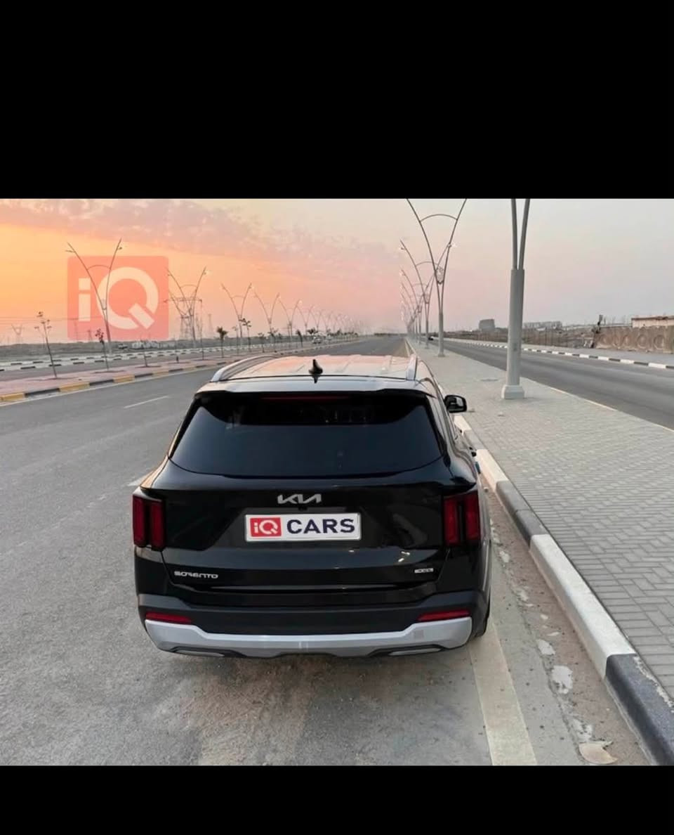 كيا سورنتو 2025 PHEV
السيارة نظيفة وضررها خفيف سنوية اصدار جديد باسمي 2025 
رقمها بصرة 
السيارة نظام ملكي ست مقاعد تمشيك على الكهرباء فقط 50 km 
كهرباء وبنازين تمشي 800 km السيارة حلوة ومواصفاتها تخبل تدفئة مقاعد كار بلي مقعد السايق كهربائي انظمة تحكم انظمة قيادة للاستفسار التواصل وتساب فقط على الرقم 
***********
