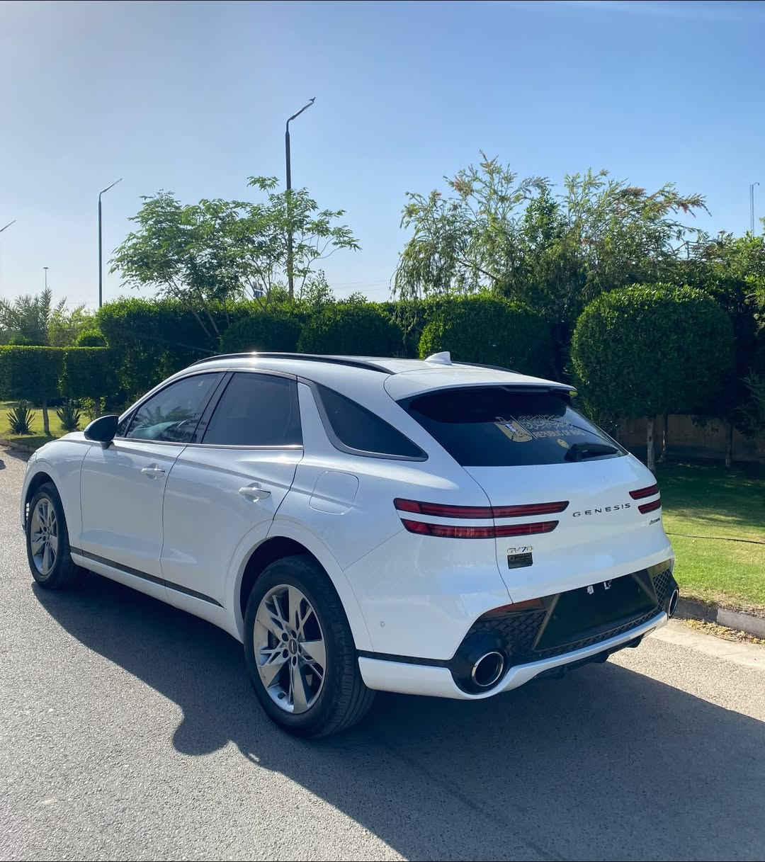 � للبيع • Genesis GV70 / 2023 • 🌟

✨ سيارة أحلامك وصلت! ✨
فخامة، نظافة، أداء… كل شيء مرتب من الألف للياء.

 • 🚗 الموديل: 2023
 • ⚡ المحرك: 6 سلندر 3.5 Twin Turbo — أداء ناعم وقوي
 • 🕒 العداد:10,000 فقط — شبه جديدة

 • 🏆 الحادث :تبديل جوملغ وبنيد نفس الون اصلي 

 • 🛋️ الداخلية: جلد ناعم، مراتب مشدودة، تصميم داخلي فخم، ألوان متناسقة
 • 💎 المواصفات: شاشة كبيرة، بصمة ذكية، رادار، كاميرات 360، ليد كامل، فتحة سقف، نظام أمان متكامل

📞 للتواصل:
***********
***********
او زيارة موقع شركة الناجح العالميه بغداد حي الجامعه نفق الشرطه مقابيل مختبر الرازي
