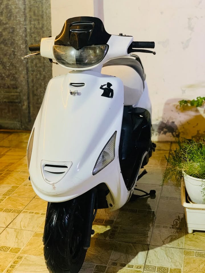 فراشه كرستال فحل دسك  ب300 وسلف وهندر وكهربائيات كله شغاله وشلعه ومعدل ونعومه فول جاهزه مال جناي حله مركز/***********
