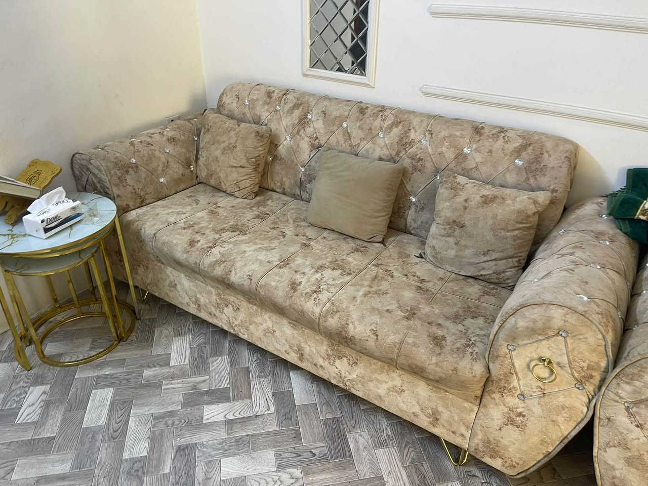 بيع تخم عشر مقاعدبحاله جيده
السعر 350 الف
***********
في منطقه الدوره المهديه الثانيه
