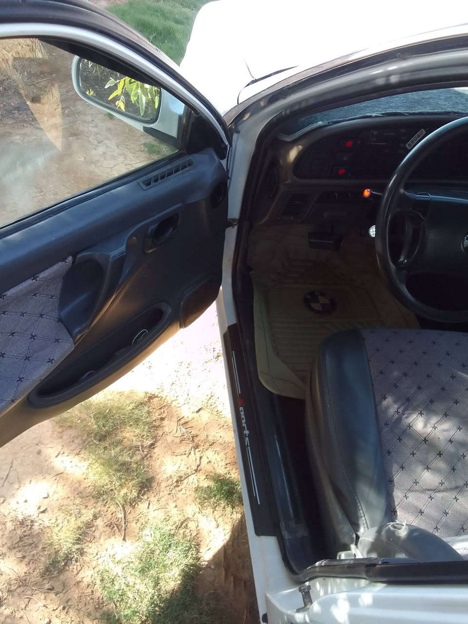 برنس البيع ٩٥ سيارة حلوه بدون صبق صدر جديد محرك كير خير من الله رقم بغداد التبريد منقص غاز فقط سيارة مال بيت *********** السعر خاص
