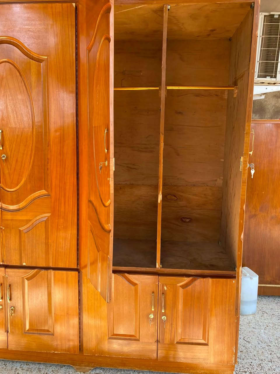 السلام عليكم 

كنتور 4 باب ملحق 225 الف

كنتور 4 باب 190 الف 

مرايه وزاويه 80 الف 

***********
واتسساب 
☎️📩📞🚚
