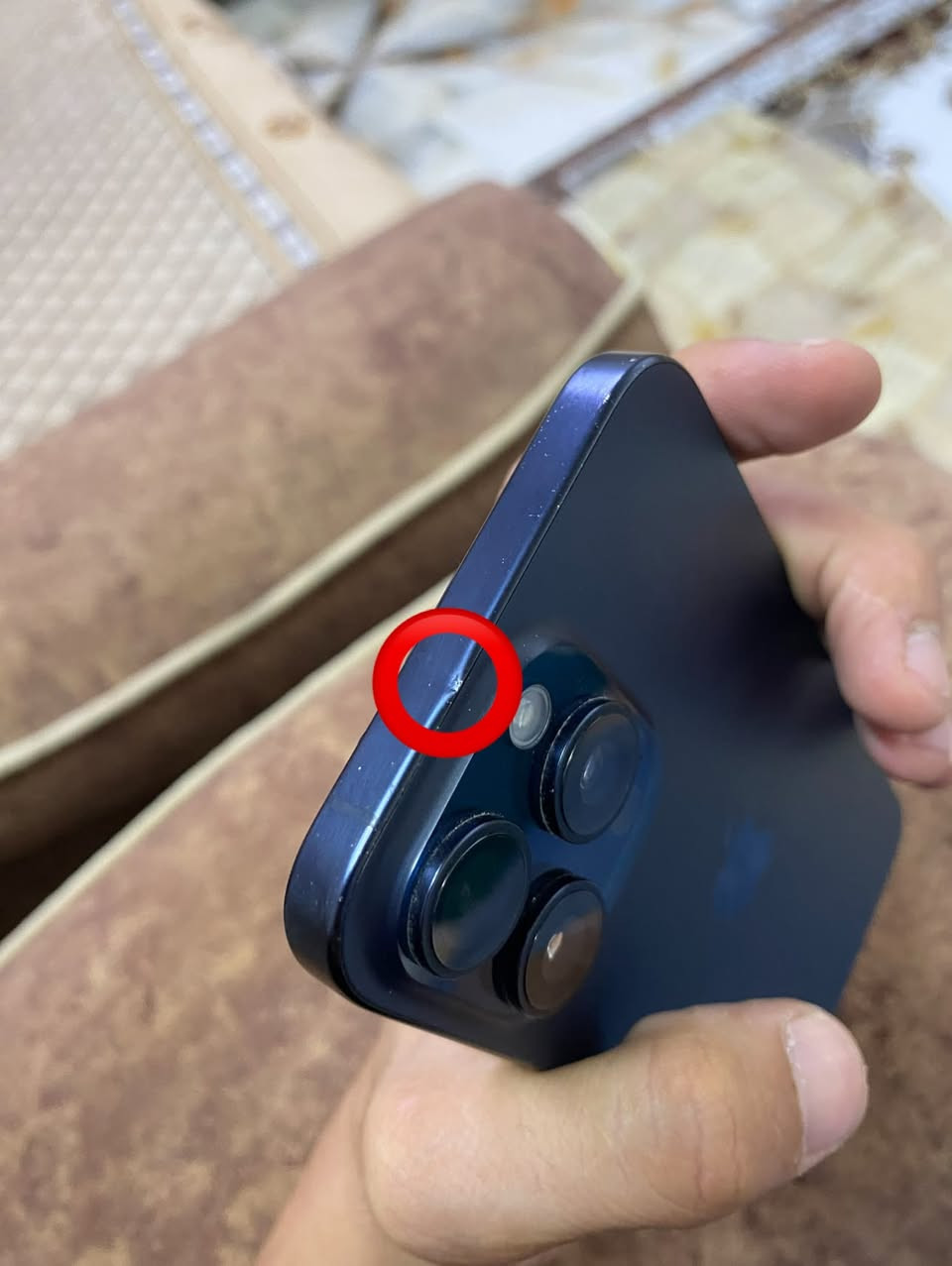 15 برو ماكس الجهاز بلادي ونضيف 🔋88 ذاكره 256 مشحون 353 مره فقط الرصعه الي بصوره ممأثره عل جهاز ابدد سعر 950 بي مجال الاستفسار ***********:
