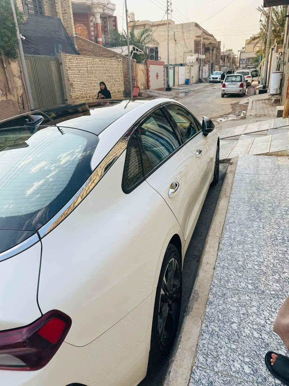 كي فايف K5 رقم بغداد 2023 خليجي 
فول مواصفات 1/1
محرك 2000دوش مرغوب 
ماشيه 60 الف حقيقي 
فتحه سقف بنوراما 
تشغيل عن بعد + دخول ذكي 
شاشه كبيرا بلادي +كامره 
حساسات امامي وخليفي 
مصابيح زنون +4Led عدسات 
فول تحكم ستيرن 
درايف مود 
مري كهرباء 
تبريد قطعتين لمس مناخي 
مكفوله عدا بارد كد اصبع بخشم البنيد 
مداور ثاني يوم 
السعر ٢٠٥ ورقه وبيه مجال بسيط 
العنوان سياره ميسان 
رقم الهاتف لاستفسار ***********/ 
*********** عمارة, ميسان
