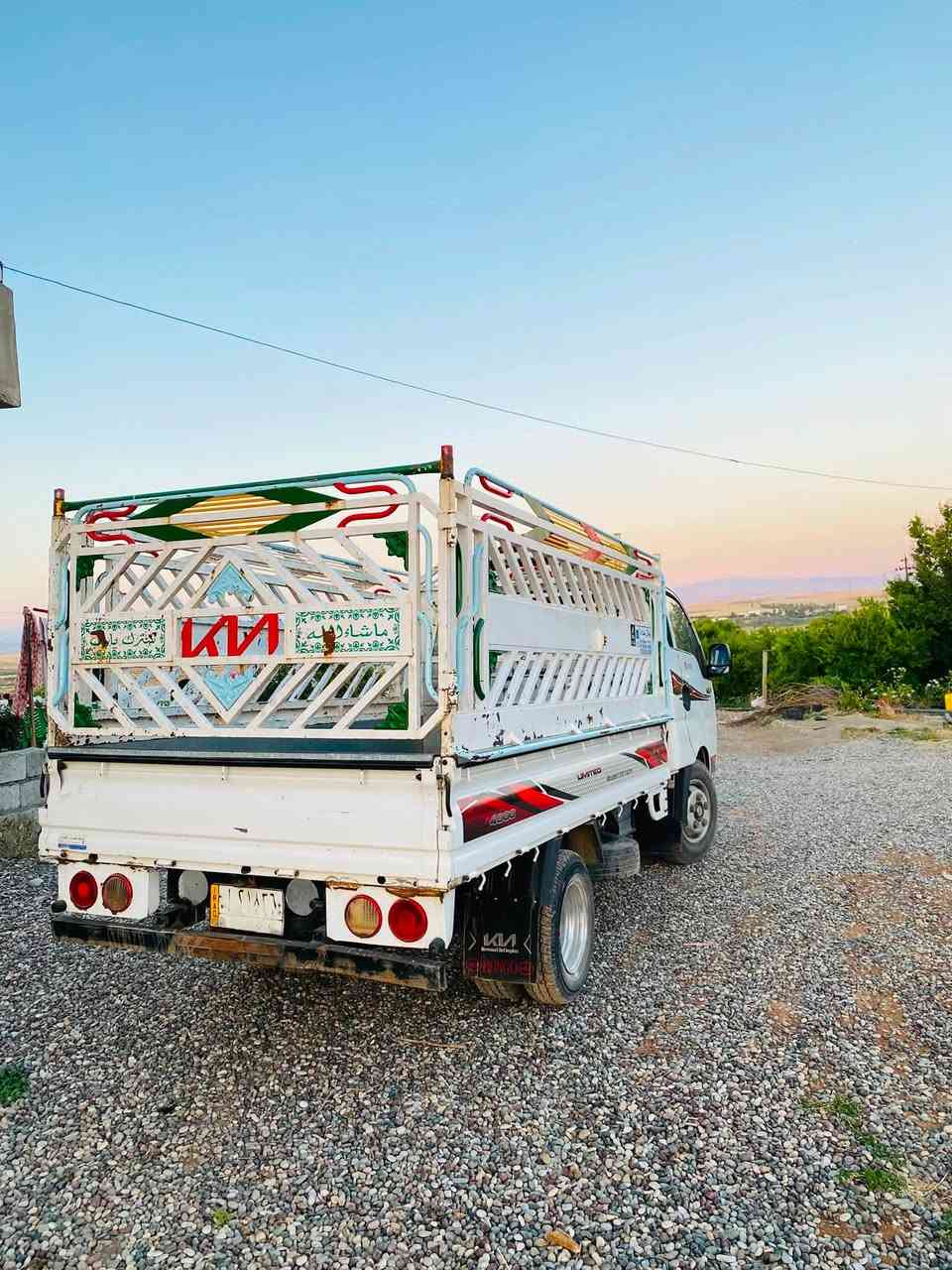کیا4000مودیل2013رقم جنوب  رقەم سنەوی بەشەرت  بێ دعم وسبخ
***********
