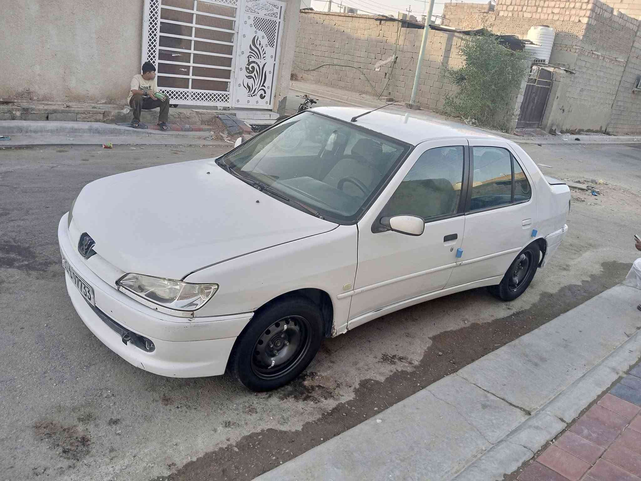 بيجو 306 • رقم بغداد • قطعتين صبغ