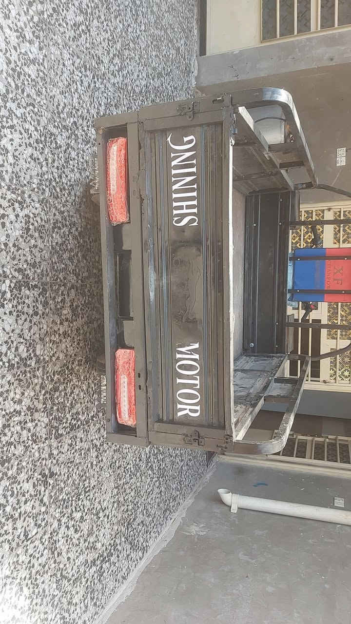 ستوت   مودين 22  سعر 1800. ***********
