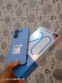 تكنو كومن 20 برو .   ذاكره 256 تسجيل المكالمات تلقائي  جهاز مكفول نظيف...