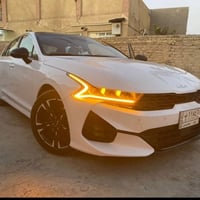 كيا K5 • ٢٠٢٢ • الحلة