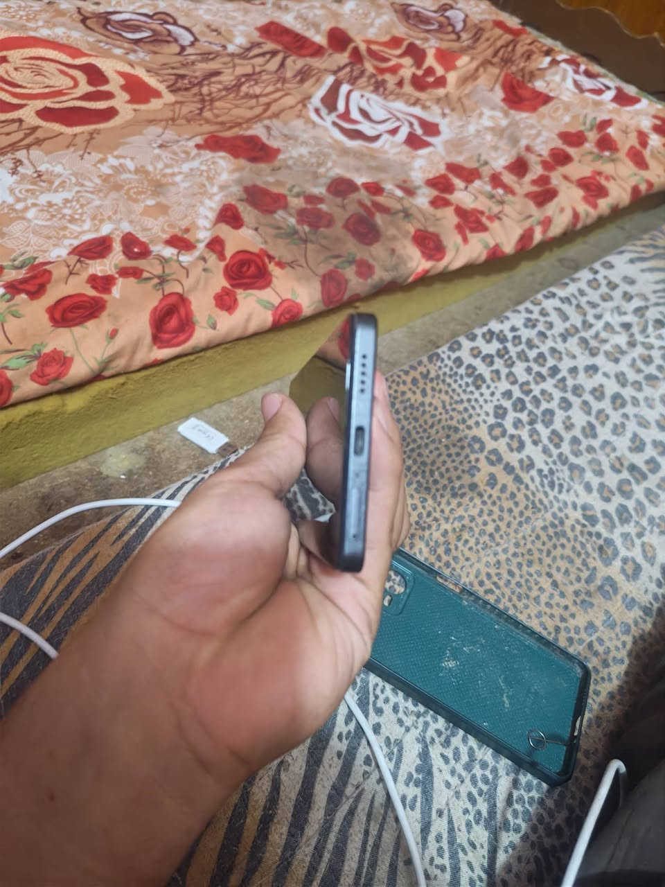 بوكو x5برو جهاز كفاله كارتونه كامل مكاني كوت اخذته 350اول منزل ب175سعره شراي يعلق
