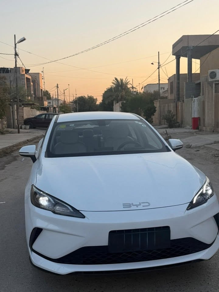 السلام عليكم سيل فايف للبيع
السياره ماشيه الفين بعدها زيرو 
مرقم السياره سنويه بسمي رقمه بغداد 
مكان السياره بابل الحله 
للاستفسار ***********
