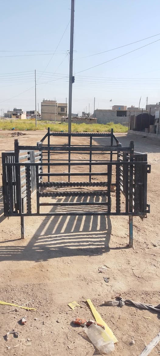 السلام عليكم محجر مال كيا بنجو 7 شنغال للبيع السعر 300 وبي مجال مكان بغداد الحسينيه مالراشدیه***********
