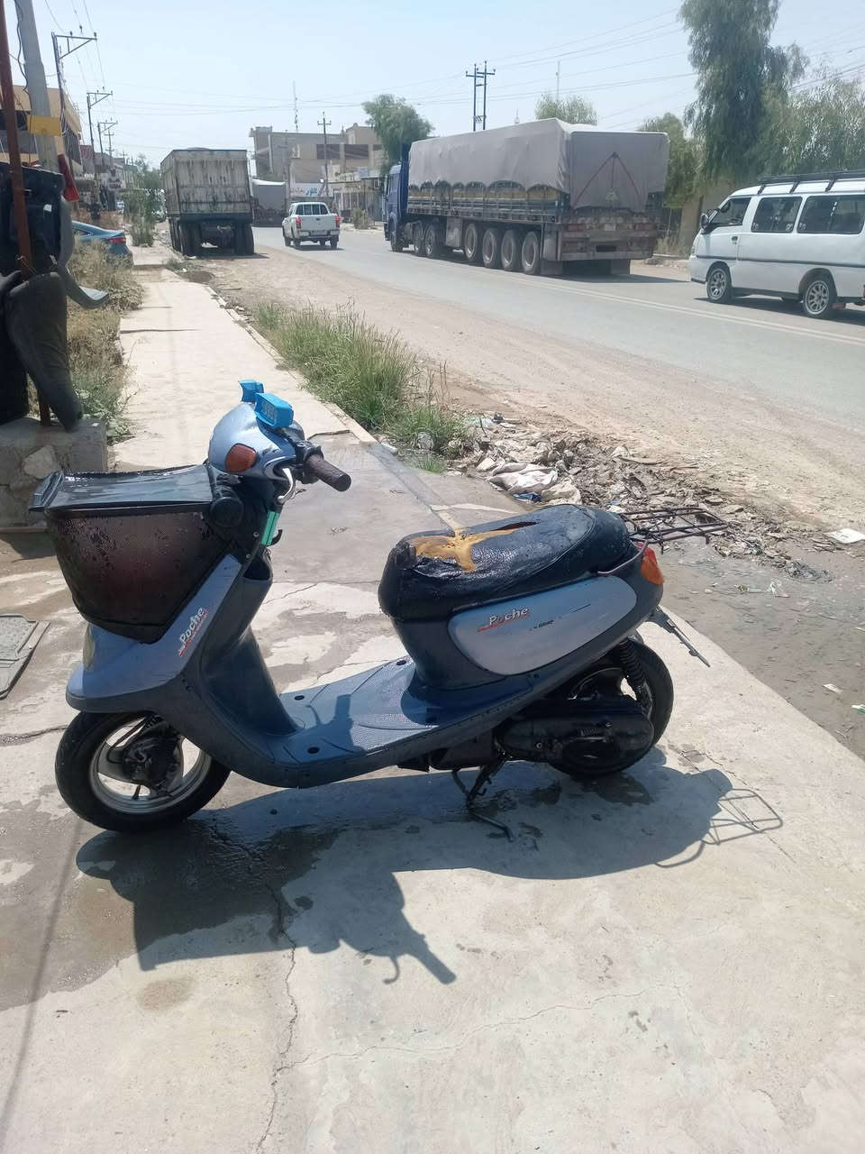 ماطور نفخ مكينه مامفتوحه ويرمنيه كلها شغاله سلف ليت هورن اشاير بك ليت كلو شغال السعر 350وبي مجال بصيط شراي خابر ودلل ***********

