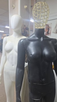 ٤ مليكانات • واحدة رجالي • مستعجل