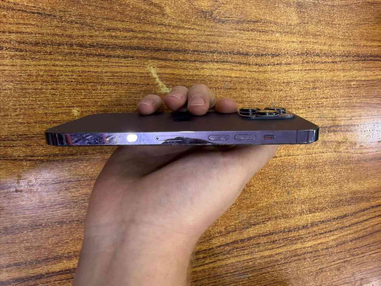ايفون ١٤ برو ماكس • ٢٥٦ • بطارية ٨٥٪