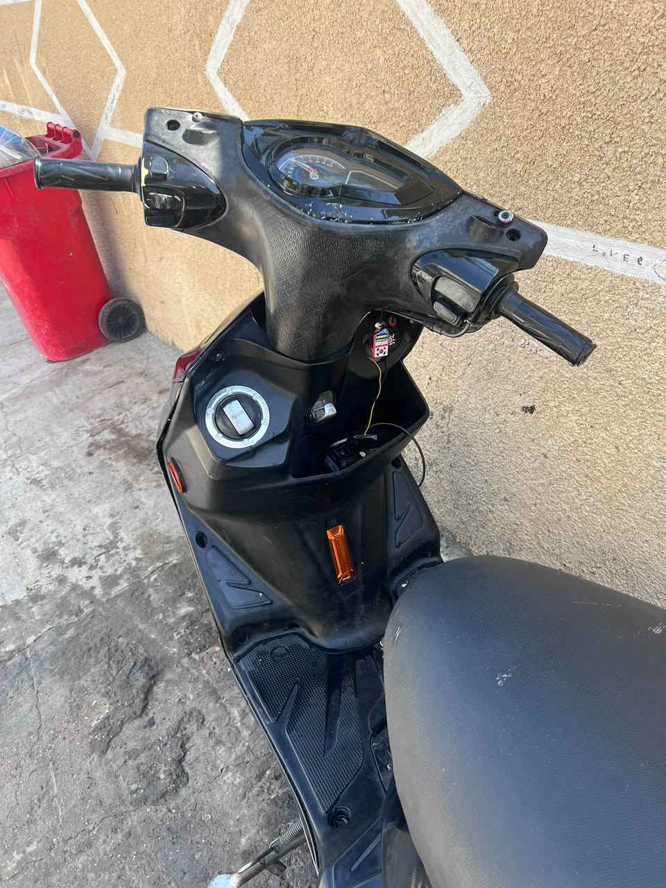 مراوس شعدك نزل مكان شعله ***********
