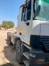 اكتروز • ٢٠٠٢ • شاحنة