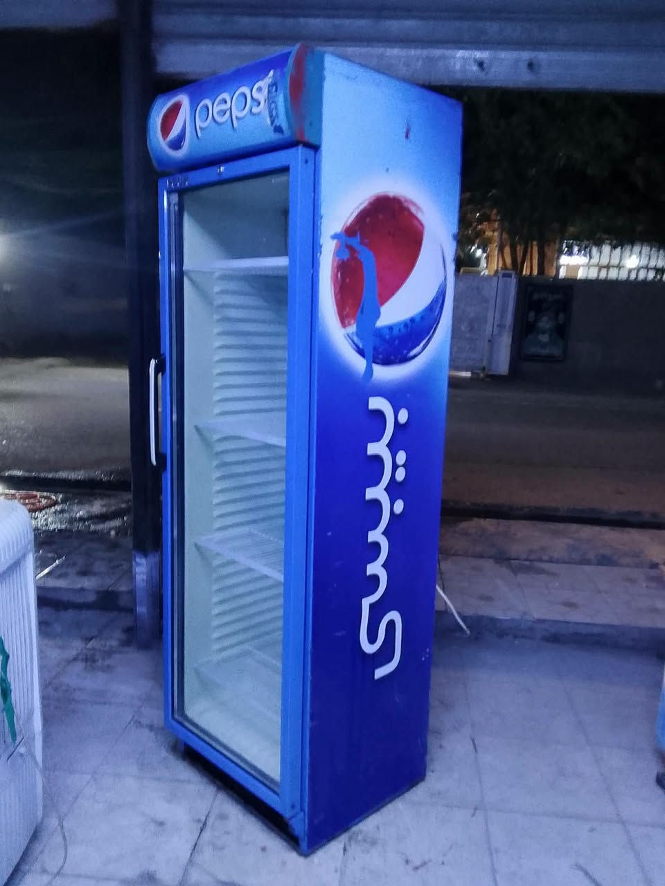 بغداد سيطرة الشعب *********** متواجد بعد ال٤ عصرآ
كلة تركي تبريد ثلج شرط الفحص
مجمدات طول ١٦٠ و١٣٠
برادات ارتفاع مترين عرض ٦٠وبيهن ٧٠

