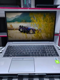 لابتوب گيمينك • i7-10810U • Quadro P650