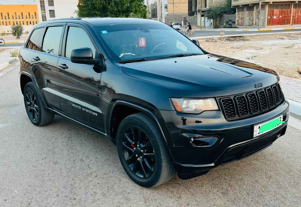 جيب مديل2018وارد أمريكي حادثه جاملغ وبنيد بدون دواخل شرط السعر157(بيع فقط) رقم بغداد دولي بسمي    كير مكينه3600مكفولات موصفات رادار امامي خلفي ردار جانبي اطفاء ذاتي وقوف ذاتي تشغيل عن بعد نضام سبورت كراسي كهرباء ويل كب كروم وباقي موصفات معروفه للستفسار *********** مكان سياره كربلاء
