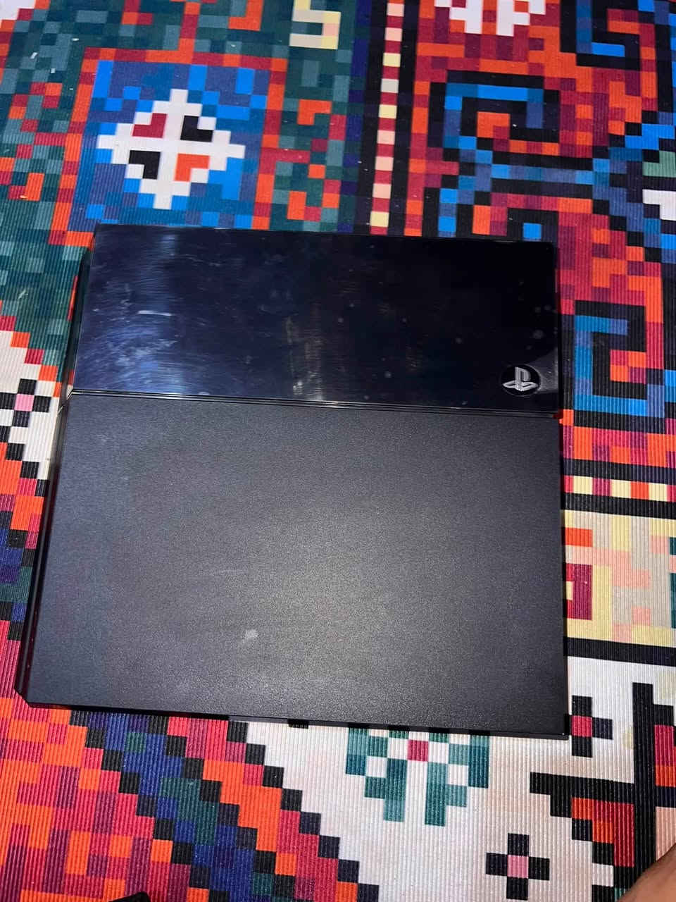 بلي 4 فات مهكر 
غير مفتوح 

جوستك عدد 3 🎮
هارد خزن 500 غيغا 
ستاند جوستك 
ستاند بلي 

الالعاب مثل ماواضح بالصور 
ذاكره 1 تيرا مع الهارد 
 سعره 240 الف 
للأستفسار ***********
مكاني كربلاء - بابل

