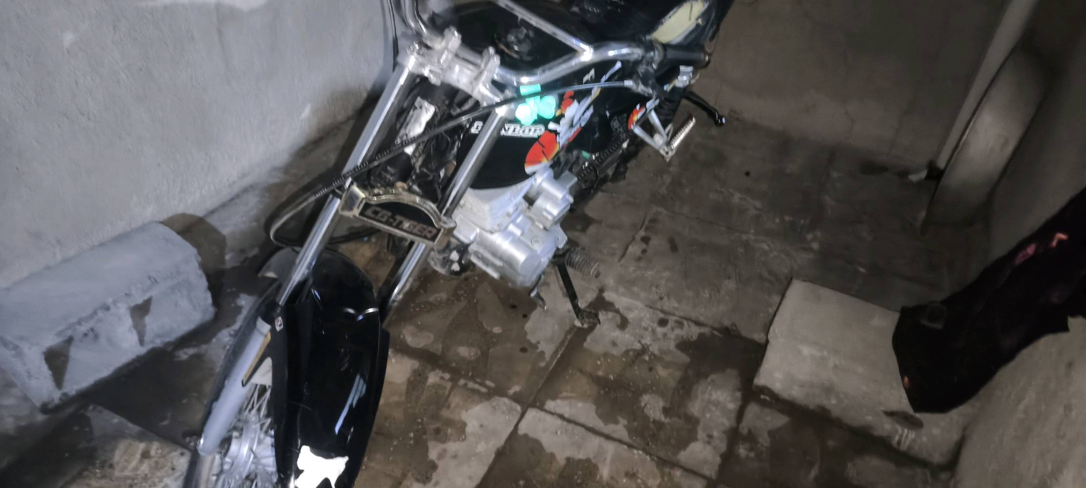 دراجه للبيع ايراني 350 مجال قليل رقم الهاتف ***********📍 فقط بس واتساب