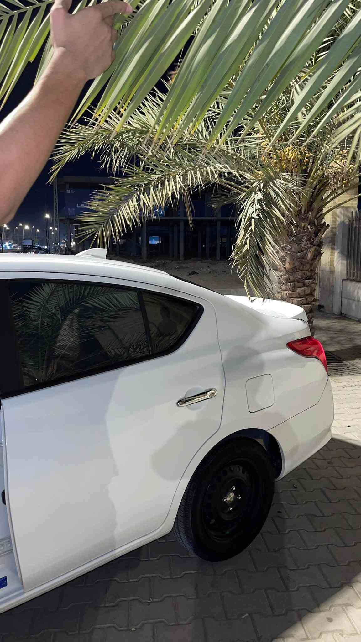 نيسان صني هندي  موديل 2024 ماشيه 78الف رقم اربيل كفاله من الصبغ والتبديل بيه بارد بقبق الجنطه والجاملغ الخلفي سعرهه 115$ مكاني نجف حي ميسان ***********واتساب فقط
