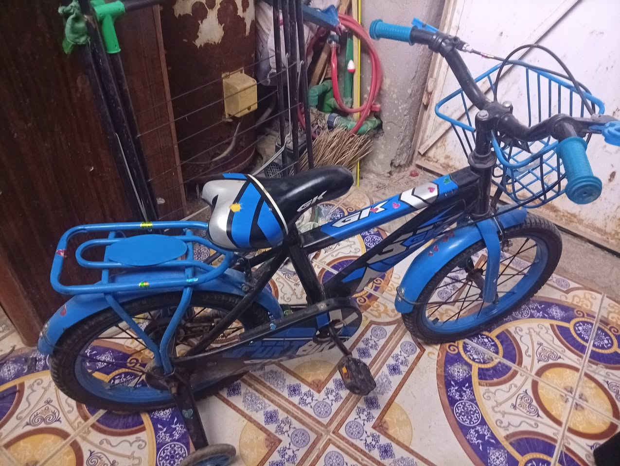اغراض للبيع غير متواجد على الفيس ***********
