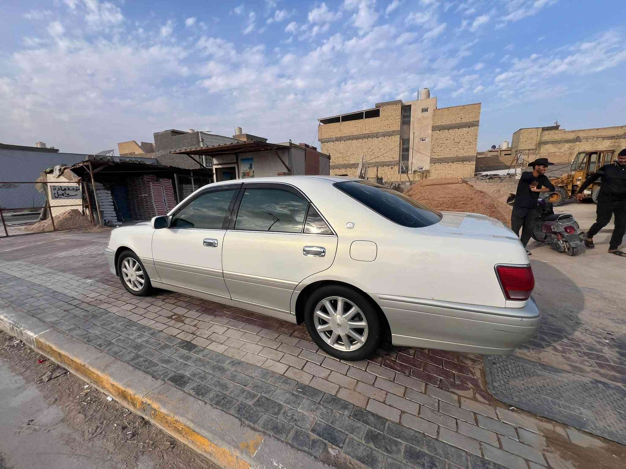 ٢٠٠٢ • رق أنبار • مكفولة من الصبغ
