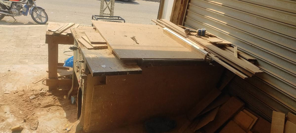 مكينة • شرط الشغل • حي التضحيه