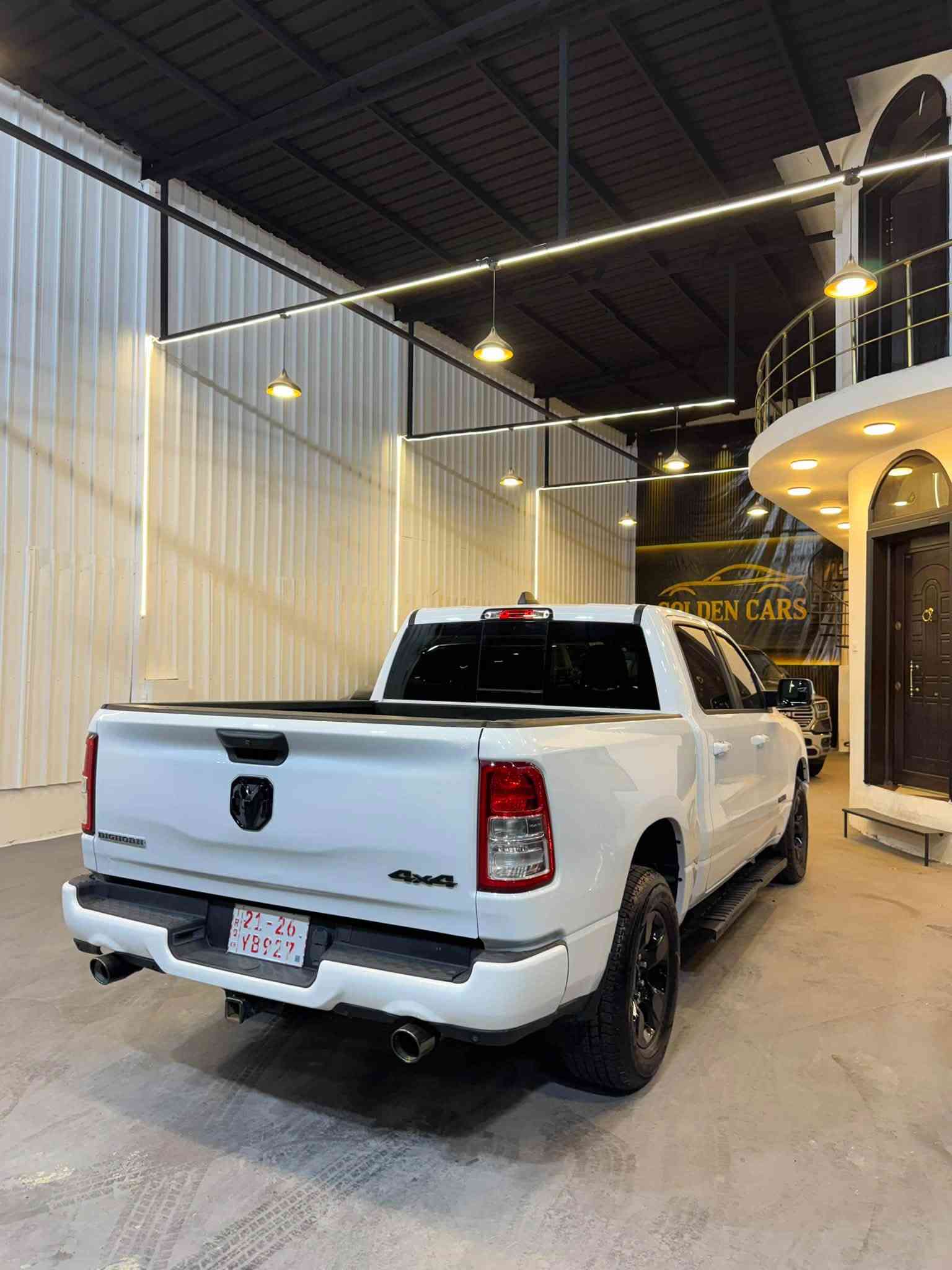 رام 2024 بك هورن
محرك  V6 3.6 ايتورك
ماشيه 65 الف 
فور ويل   4X4
بدي قصير باب طويل
كشنات هيتر  
بدون صبغ
جامرلغ تبديل بلادي
بدون دواخل بدون ارباك 
يترقم شمالي شرط الترقيم
السعر//  280 
عنوان كركوك شارع المعارض 
***********
