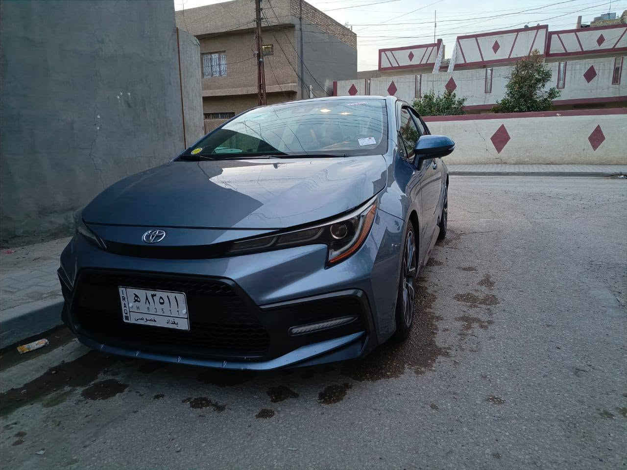 كورلا SE 2020 1/1  ✨ سيارة نظيفة جداً بحالة ممتازة، استخدام شخصي ومدللة ومابيها أي صرف
🔧 المواصفات الفنية
🔹 الموديل: 2020 كير اوتوماتيك 
🔹 الفئة: SE (سبورت)
🔹 المحرك: 2.0 لتر – 4 سلندر
🔹 نظام القيادة: دفع أمامي (FWD)
🔹 صرفية الوقود: اقتصادية جداً
🚗 المواصفات الخارجية
سلايت روووف 
بصمه تشغيل 
بصمه ابواب 
تصميم سبورت مميز
ليتات LED أمامية وخلفية
سبويلر خلفي رياضي
مرايا جانبية كهرباء مع إشارات
🛋️ المواصفات الداخلية
شحن وايرليس 
مقاعد جلد 
مقود جلد متعدد التحكم
شاشة 8 إنج
Apple CarPlay + Android Auto
بلوتوث + USB
نظام صوتي واضح
مكيف أوتوماتيك
تشغيل زر (Start/Stop)
كفاله عامه
بجم كبس ✅
🛡️ أنظمة الأمان
كروز كنترول (مثبت سرعة راداري)
نظام الحفاظ على المسار
تحذير اصطدام أمامي
نظام الفرملة التلقائية
قراءة إشارات المرور
كاميرا خلفية
وسائد هوائية متعددة
نظام مانع انزلاق وثبات
💯 مميزات السيارة
✔️ محرك قوي وناعم
✔️ اقتصادية بالبنزين
✔️ قيادة مريحة + شِفتات تحكم
✔️ شكل سبورت جذاب
✔️ جاهزة بالكامل – ما تحتاج صرف نهائياً
بيع او مراوس كيا اسبورتج 18 19
العنوان الانبار فلوجة 
السعر 155اوبيه مجال تعال وتدلل
الاتصال ‏‪***********
